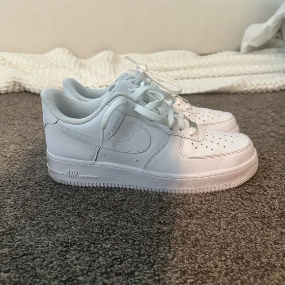 Men’s Nike Air Force 1’s - White - Worn Twice - Size 9 - Picture 1 of 5